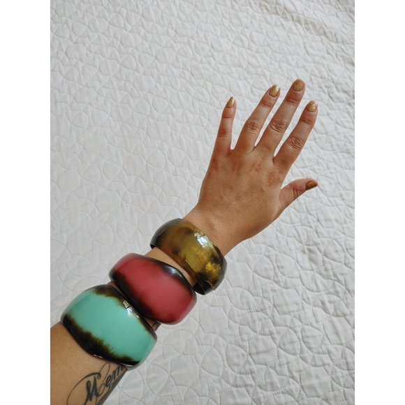 Real bone bangles - Picture 4 of 11